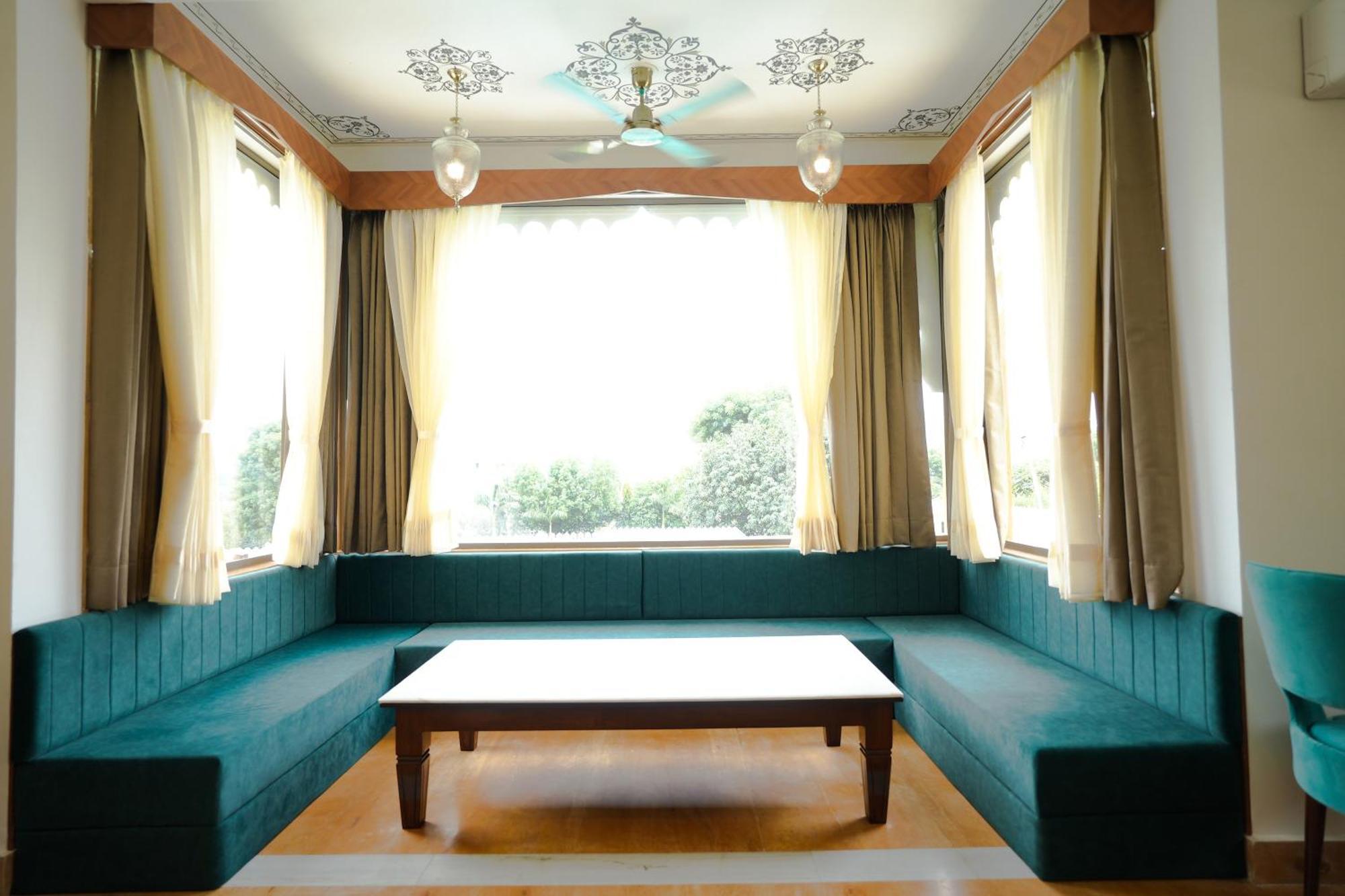 Maangarh Resorts Udaipur Extérieur photo