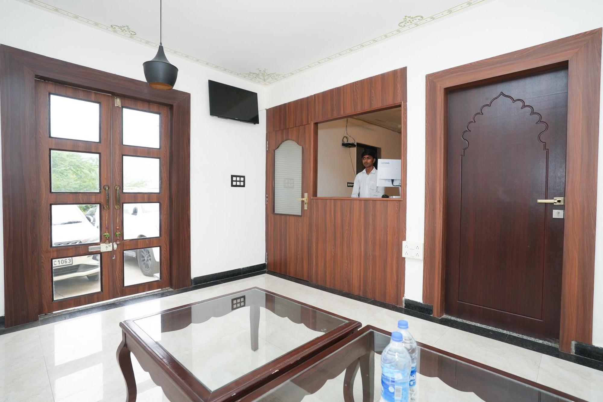 Maangarh Resorts Udaipur Extérieur photo